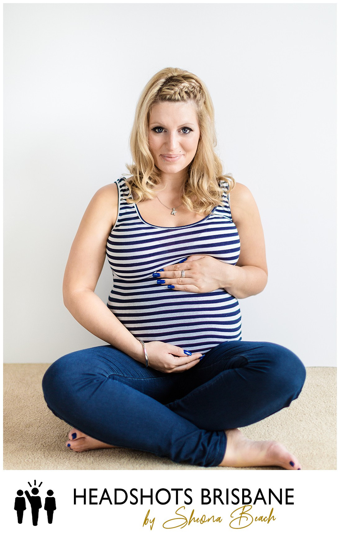 Maternity + pregnancy photographer in Brisbane